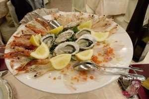 Eating out in Rome Oysters and raw crustaceans