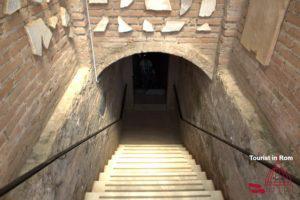 Heat in Rome Calixtus catacombs