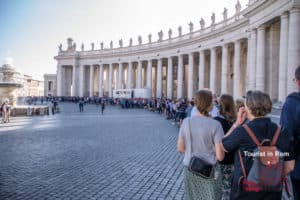 Rome April St. Peter's Basilica queue