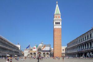 Venezia Piazza San Marco Basilica di San Marco campanile