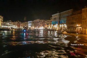 Venedig Canale Grande bei Nacht